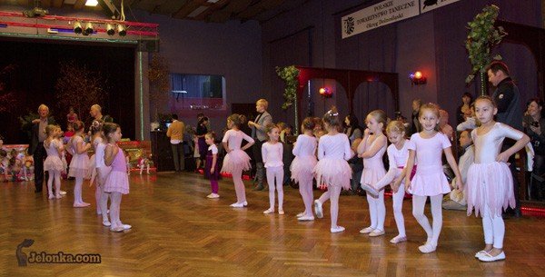 roztanczona-niedziela-u-kurzaka-i-zamorskiego-30911