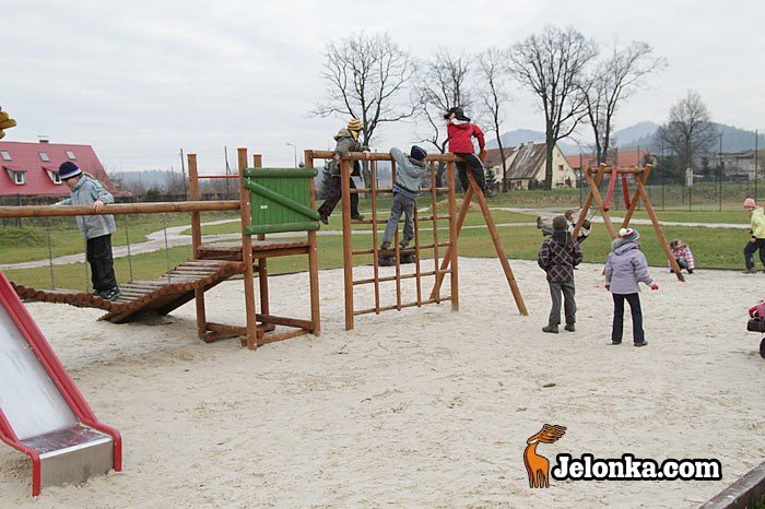 klub-wedrowca-na-wycieczce-z-jesienia-w-tle-30965