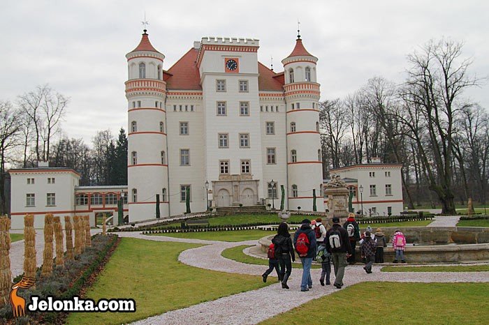 klub-wedrowca-na-wycieczce-z-jesienia-w-tle-30965