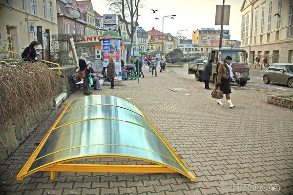 i-doczekali-sie-wiaty-przystankowej-30990