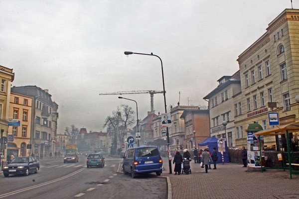 smierdzace-dymy-nad-srodmiesciem-31007