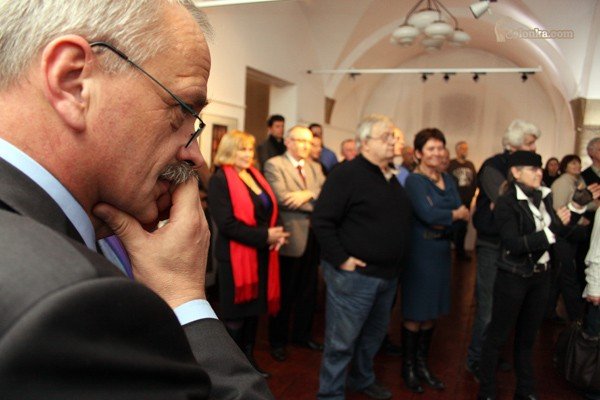ujmujacy-szklany-swiat-i-nowe-nabytki-w-salach-mk-31008