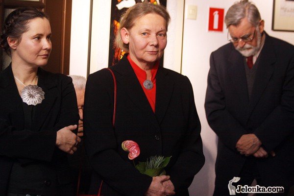 ujmujacy-szklany-swiat-i-nowe-nabytki-w-salach-mk-31008