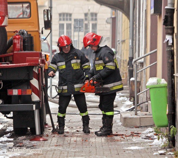 palio-sie-poddasze-na-pocztowej-31032
