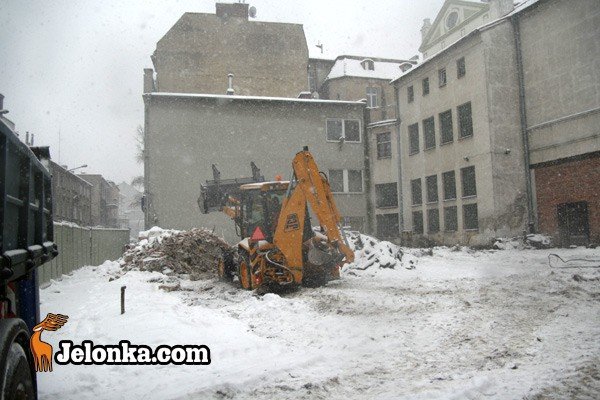 bya-ruina-nie-ma-ruiny-bedzie-parking-31063