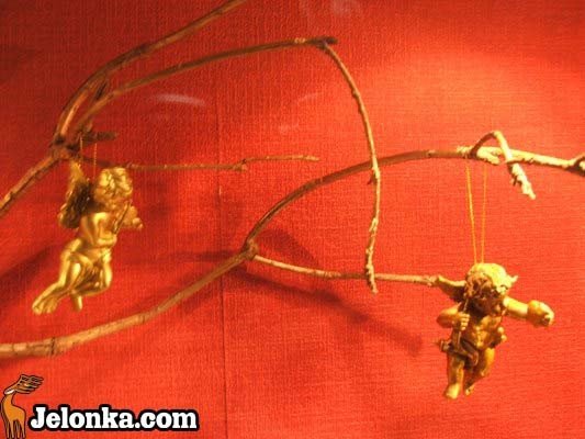 nalot-aniokow-pod-sniezka-w-muzeum-zabawek-31084