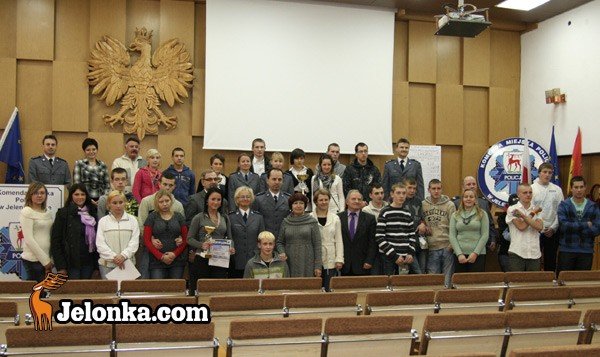 razem-bezpieczniej-czyli-policja-od-kulis-31108