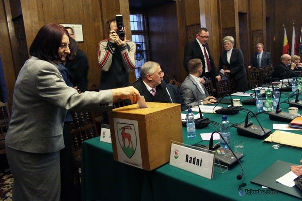 sesja-nowej-rady-wybrali-panow-odrzucili-panie-31118