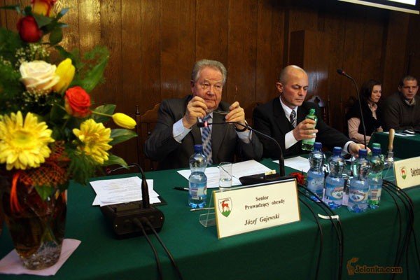sesja-nowej-rady-wybrali-panow-odrzucili-panie-31118