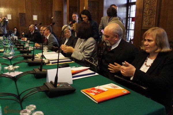 sesja-nowej-rady-wybrali-panow-odrzucili-panie-31118