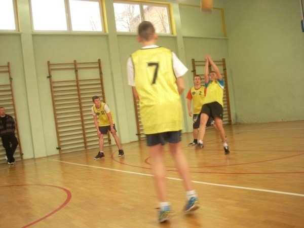 mistrzowie-mikoajkowego-turnieju-piki-siatkowej-31252