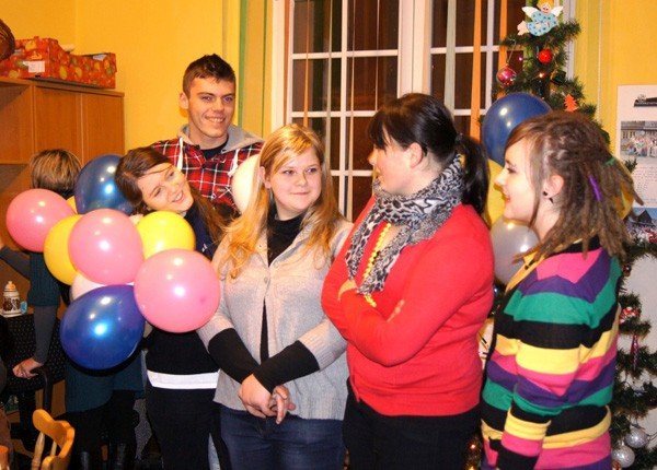 mikoajowy-rotary-club-prezenty-dla-dzieci-niepenosprawnych-z-kowar-31277