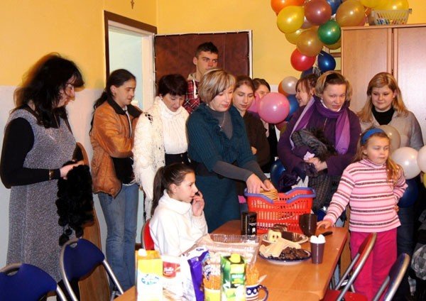 mikoajowy-rotary-club-prezenty-dla-dzieci-niepenosprawnych-z-kowar-31277