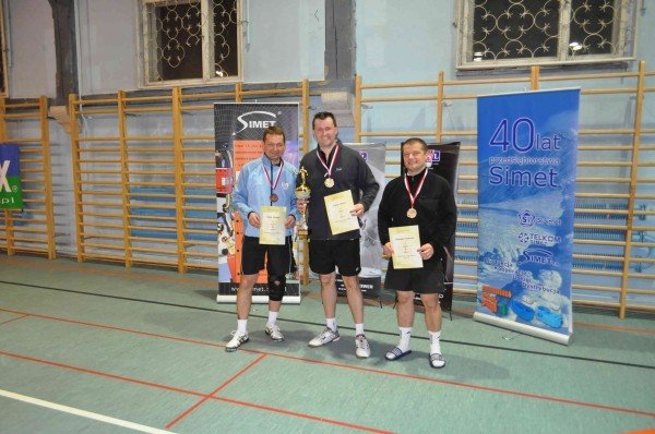 mikoaj-z-badmintonem-31318