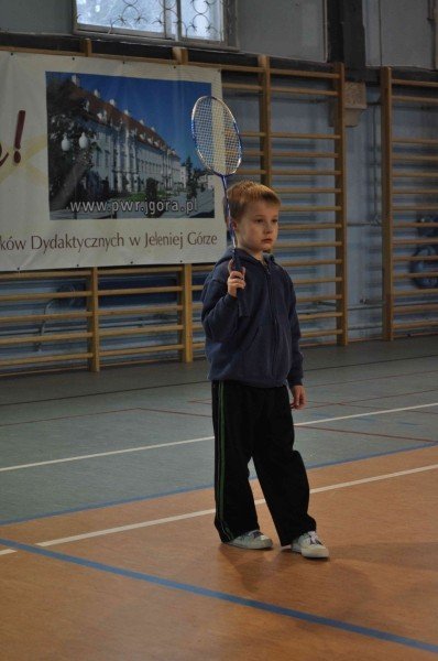 mikoaj-z-badmintonem-31318