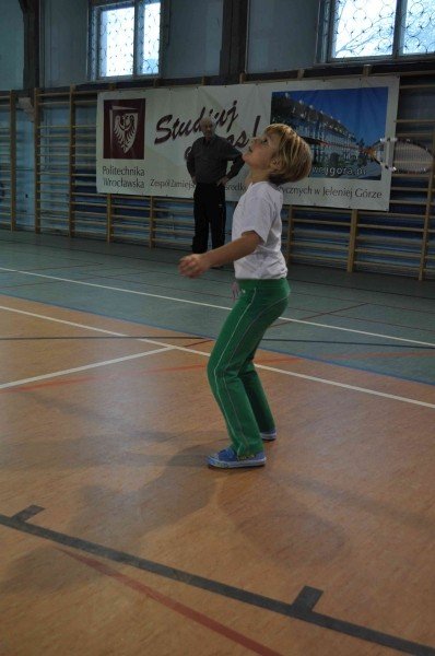 mikoaj-z-badmintonem-31318