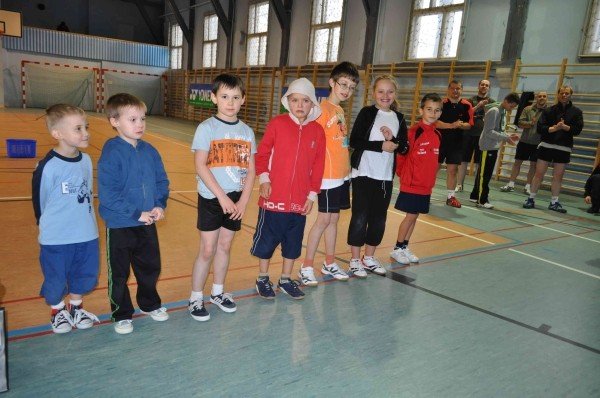 mikoaj-z-badmintonem-31318