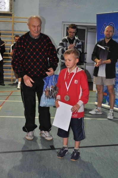 mikoaj-z-badmintonem-31318