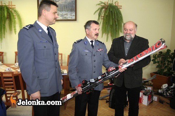 policjant-na-stoku-to-wiekszy-spokoj-31330