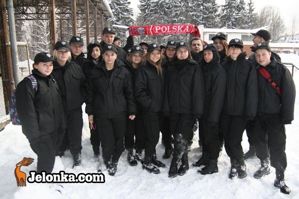 narybek-policji-goscinnie-w-komendzie-31356