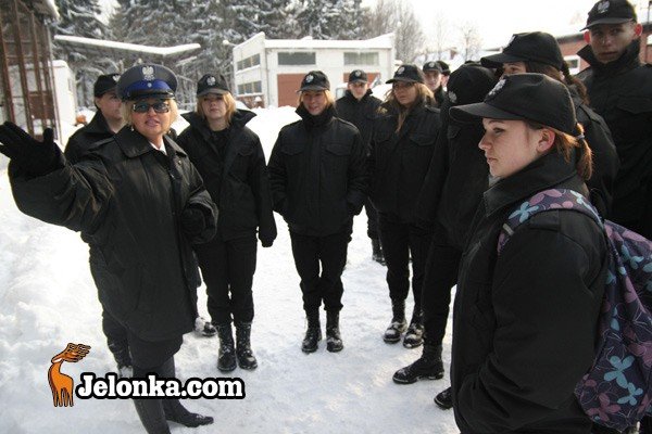 narybek-policji-goscinnie-w-komendzie-31356