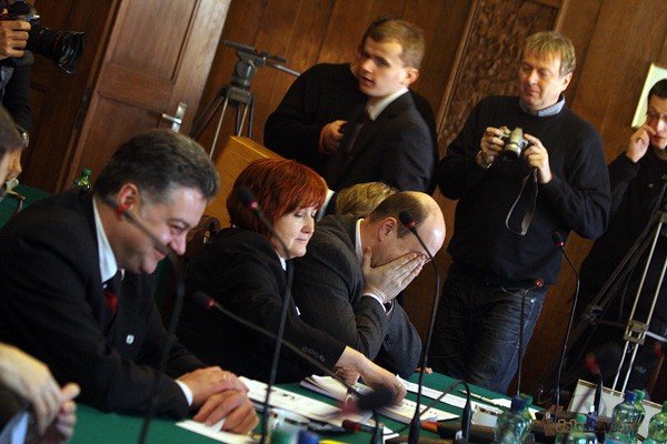 czysta-formalnosc-czyli-bez-rewolucji-w-ratuszu-31363
