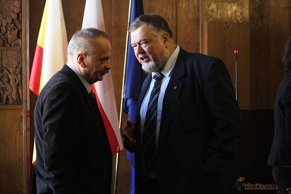 czysta-formalnosc-czyli-bez-rewolucji-w-ratuszu-31363