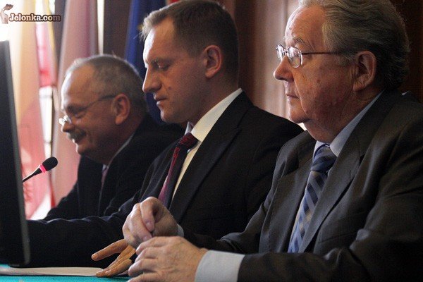 czysta-formalnosc-czyli-bez-rewolucji-w-ratuszu-31363