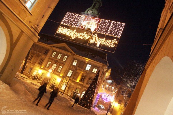 zabysnie-choinka-betlejemskim-swiatekiem-31382