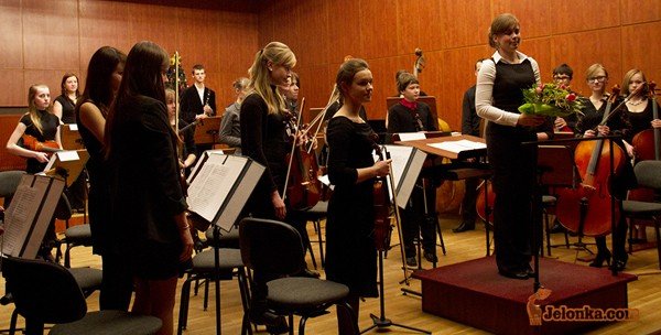 uczniowie-w-muzycznych-klimatach-bozego-narodzenia-31401