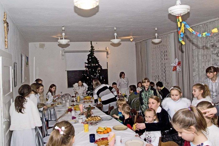opatek-po-harcersku-pomocna-don-z-akwizgranu-31421