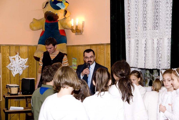 opatek-po-harcersku-pomocna-don-z-akwizgranu-31421