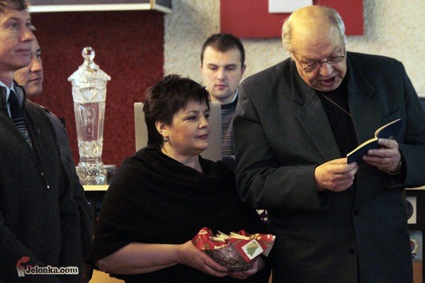 spokoju-przede-wszystkim-opatek-u-policjantow-31445