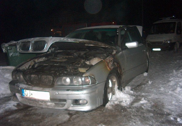 bmw-ugaszone-straznicy-prawie-jak-strazacy-31542