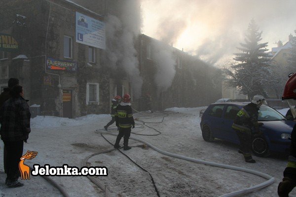 co-najmniej-potorej-tony-fajerwerkow-poszo-z-dymem-31544