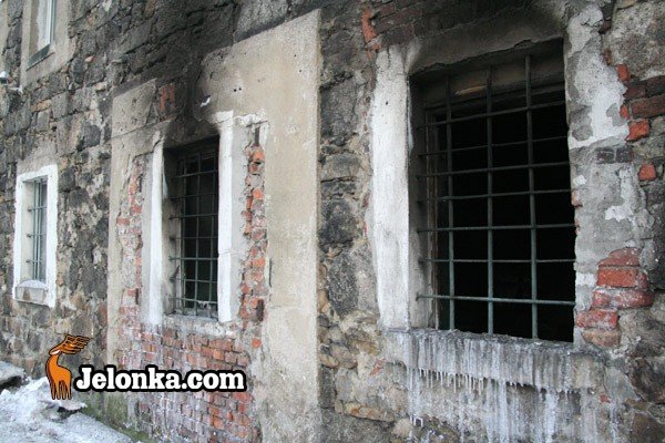 pozar-hurtowni-na-sobieskiego-ugaszony-31561