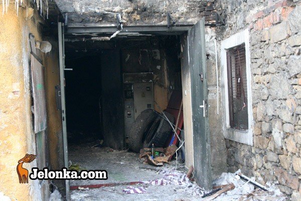 pozar-hurtowni-na-sobieskiego-ugaszony-31561