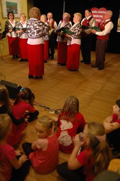osiedlowy-dom-kultury-dla-wielkiej-orkiestry-swiatecznej-pomocy-31725