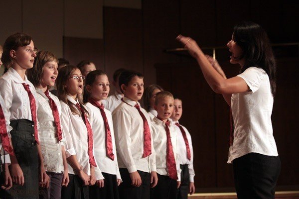 honory-dla-choru-z-jeleniogorskiej-dwojki-31735