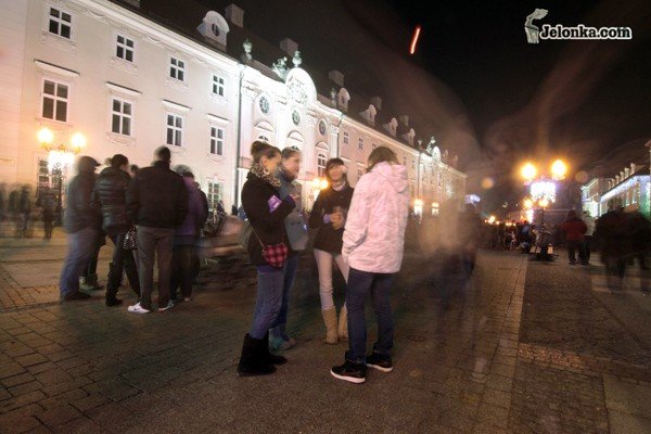 strza-w-dziesiatke-laserami-i-swiatem-31833