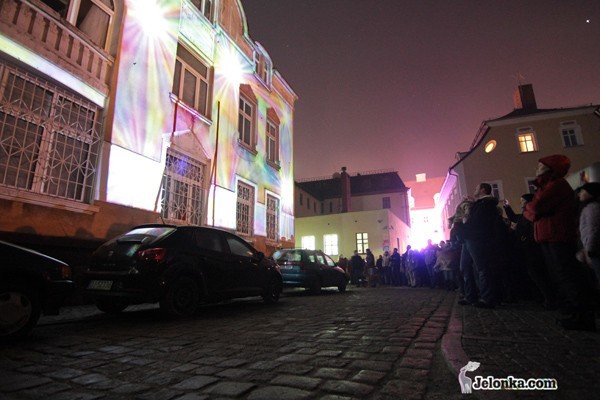 strza-w-dziesiatke-laserami-i-swiatem-31833