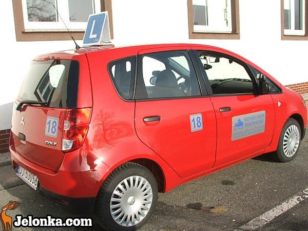 po-prawo-jazdy-w-mitsubishi-colt-lepiej-niz-nissanem-31853