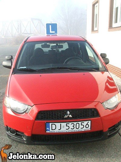 po-prawo-jazdy-w-mitsubishi-colt-lepiej-niz-nissanem-31853