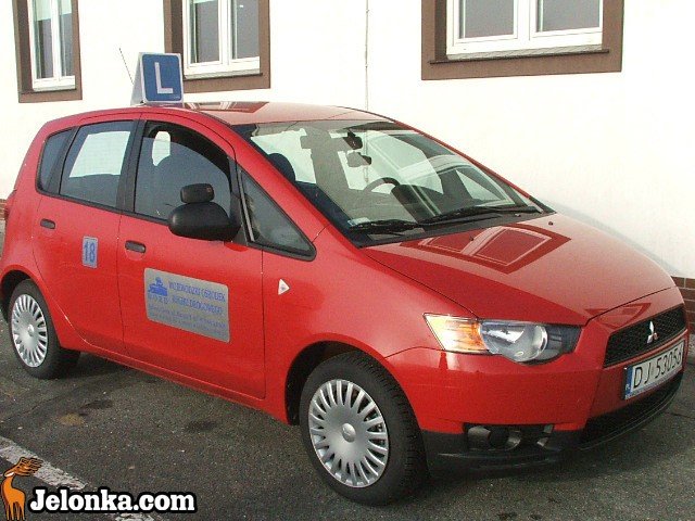 po-prawo-jazdy-w-mitsubishi-colt-lepiej-niz-nissanem-31853
