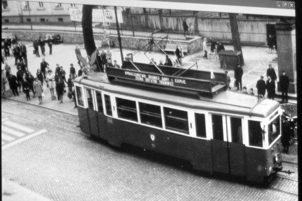 odjazd-i-odlot-z-antykwariatu-pod-arkadami-31969