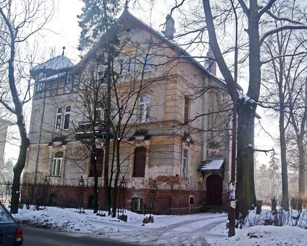 lata-budowy-ku-pamieci-potomnosci-32079