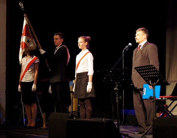 65-lat-nad-jeleniogorskim-niebem-jubileusz-aeroklubu-w-teatrze-im-norwida-32210