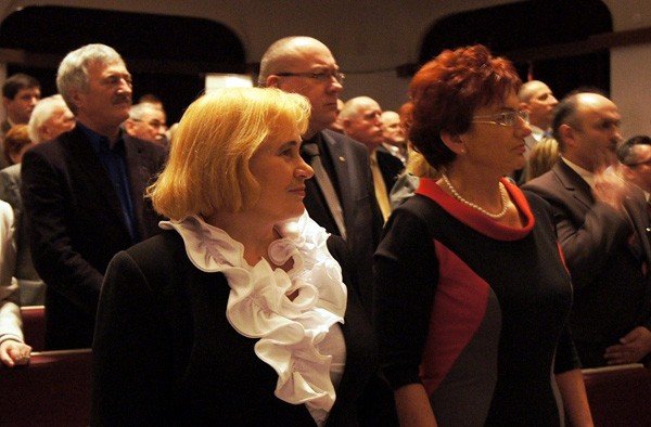 65-lat-nad-jeleniogorskim-niebem-jubileusz-aeroklubu-w-teatrze-im-norwida-32210