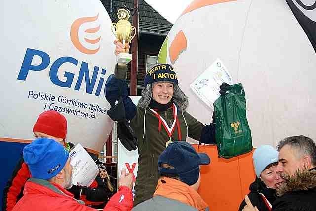 maja-woszczowska-znow-wygrywa-tym-razem-na-nartach-32219