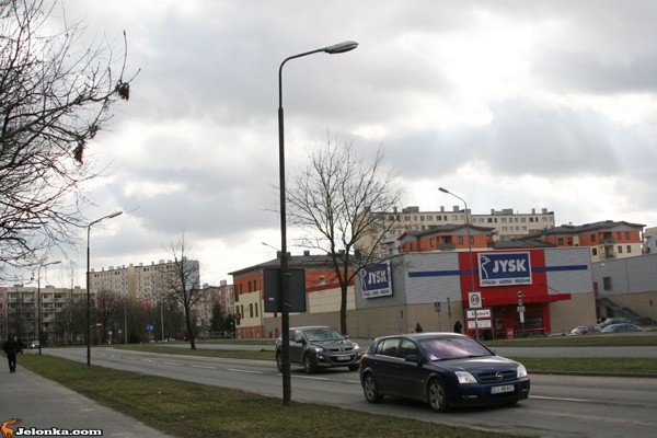 swiato-w-kratke-przez-podziemne-zwarcie-32252